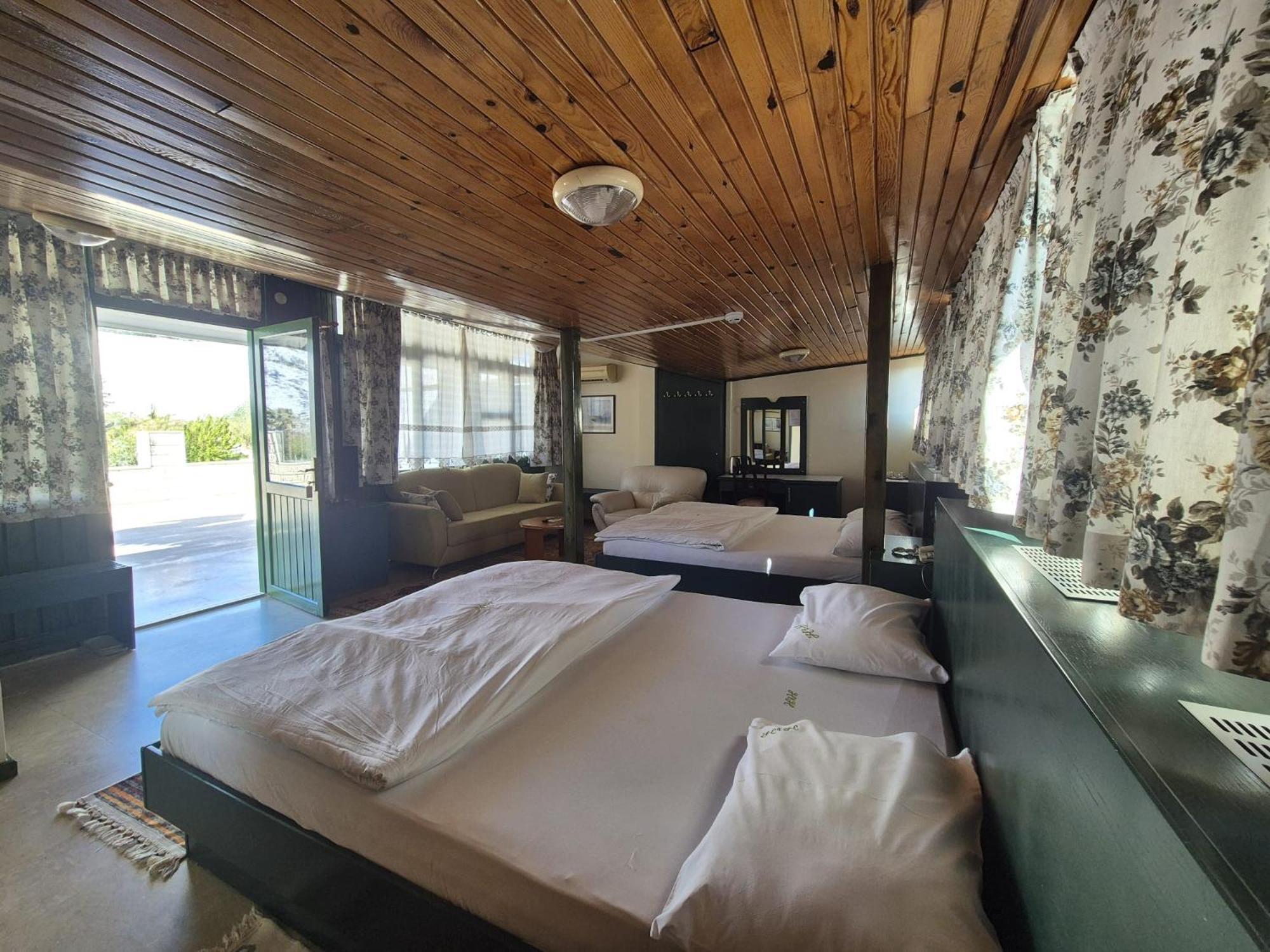 Hotel Hal-Tur باموكاليه المظهر الخارجي الصورة