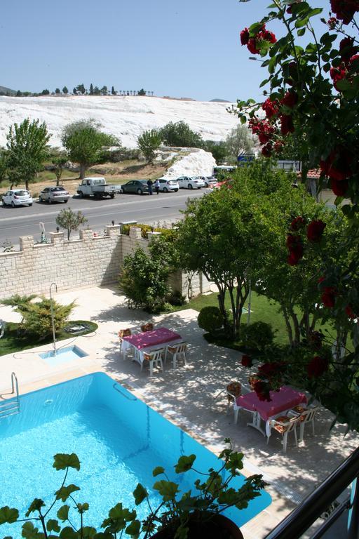 Hotel Hal-Tur باموكاليه المظهر الخارجي الصورة