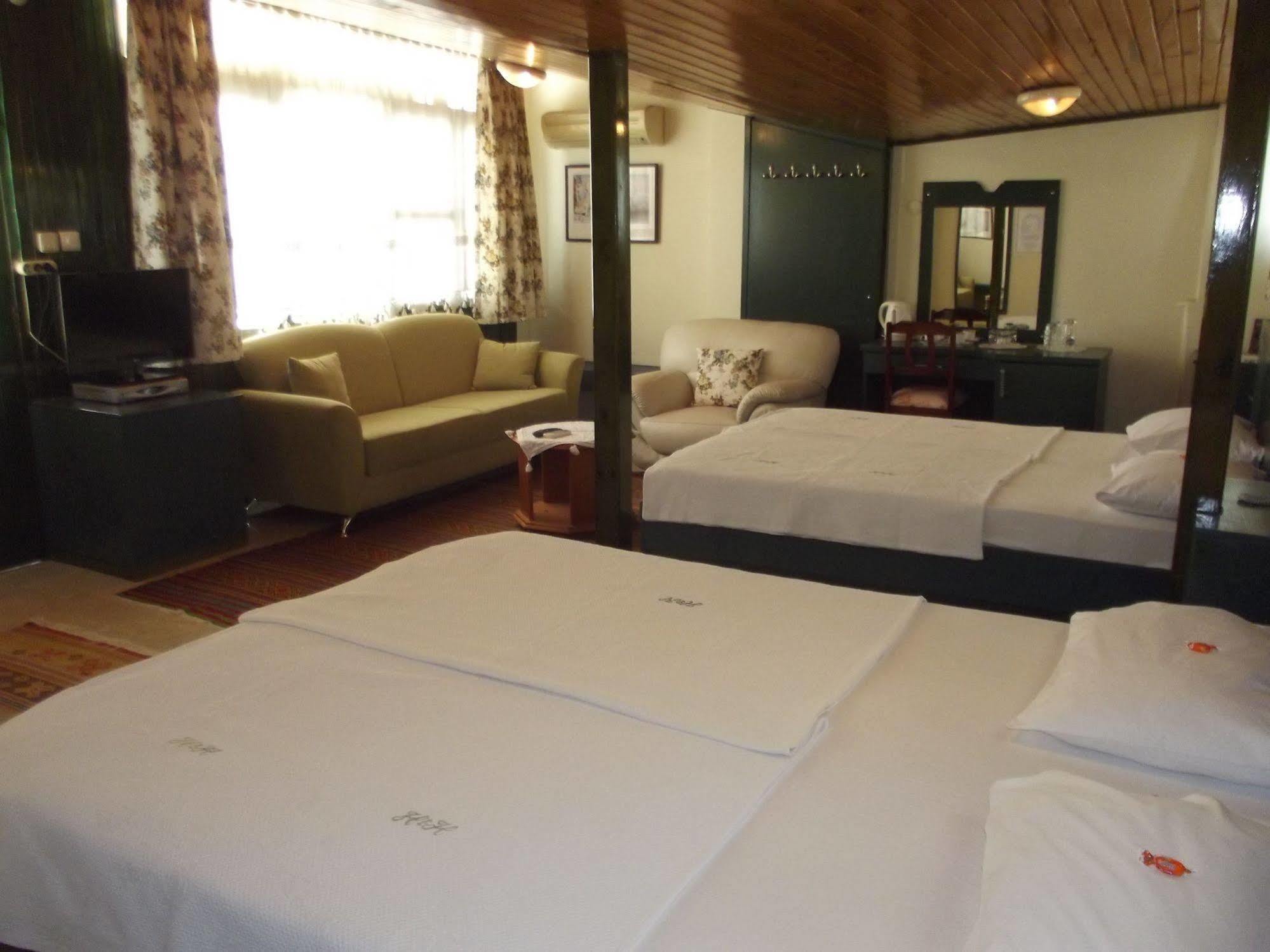 Hotel Hal-Tur باموكاليه المظهر الخارجي الصورة
