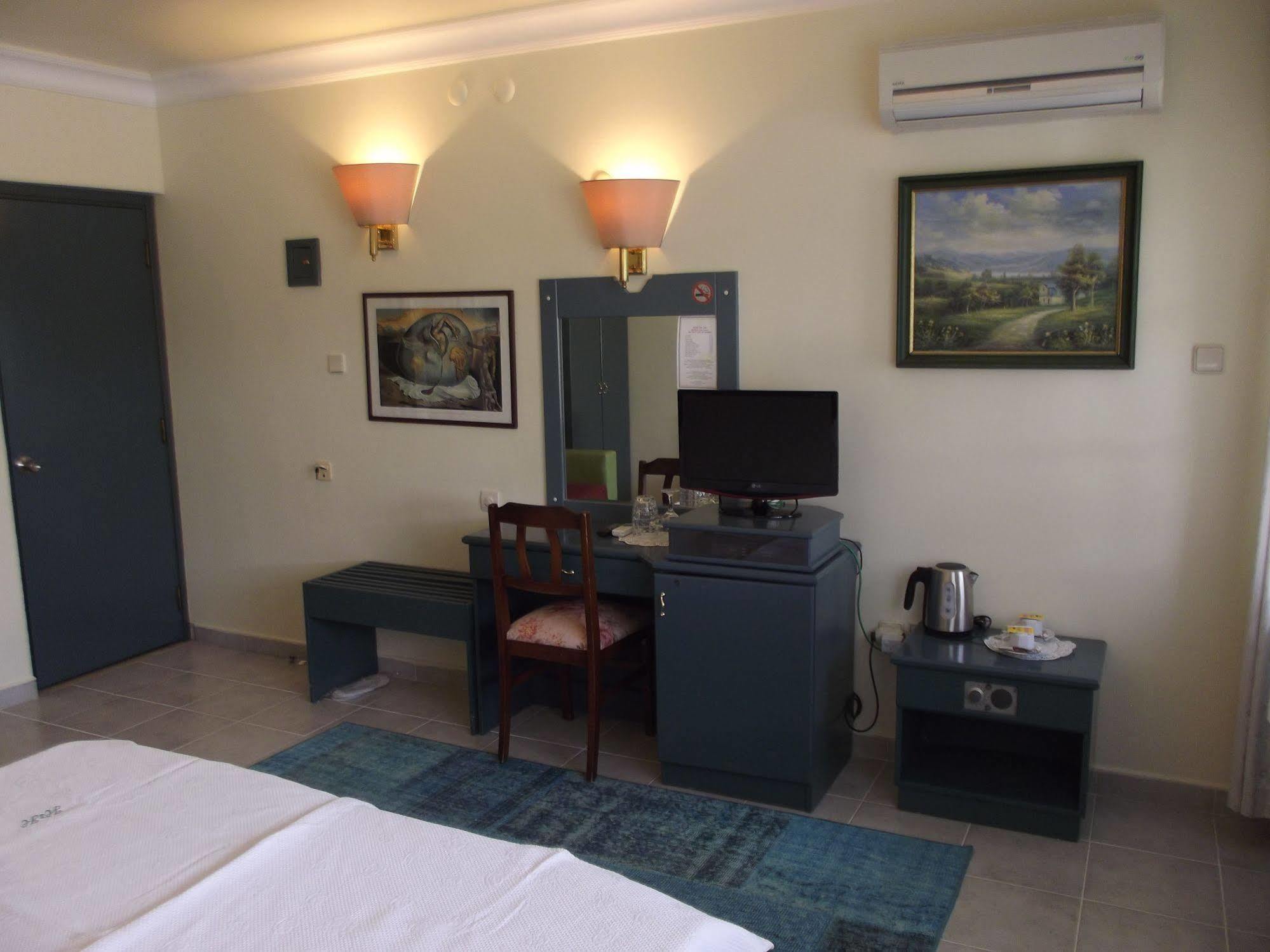 Hotel Hal-Tur باموكاليه المظهر الخارجي الصورة